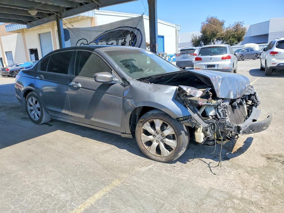 Photo 4 from auction – 2008 HONDA ACCORD with VIN 1HGCP36828A002721
