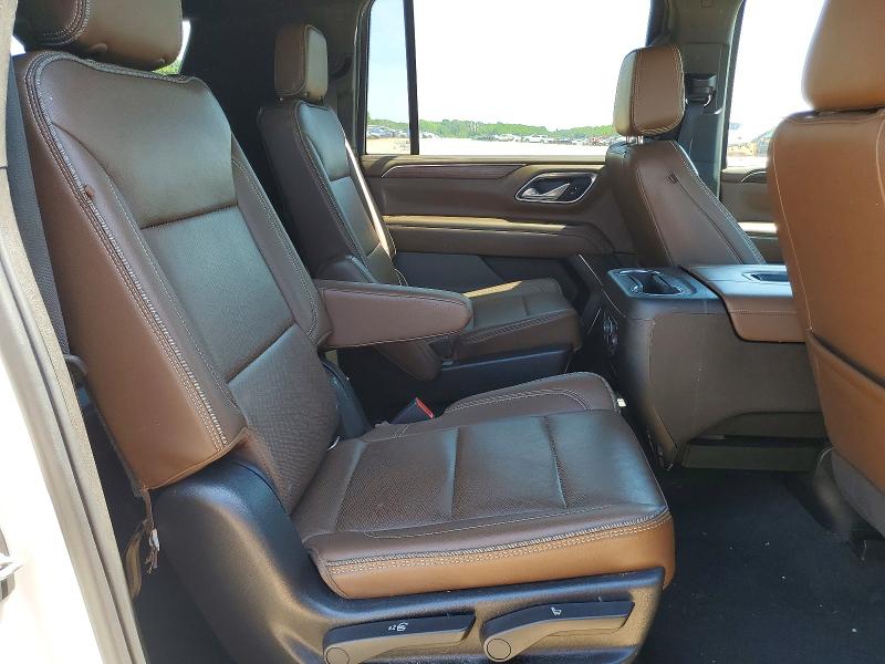 Снимка 11 от търг – 2021 CHEVROLET SUBURBAN с VIN 1GNSKGKL0MR357187