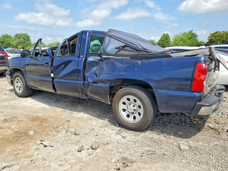 Photo 2 from auction – 2005 CHEVROLET SILVERADO with VIN 2GCEC19V151152818