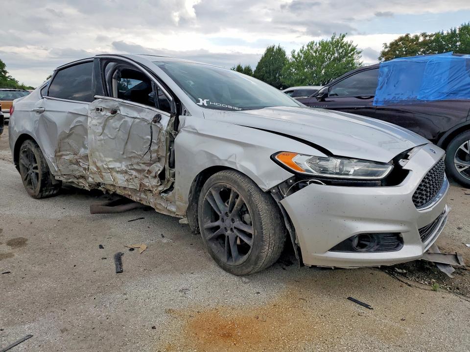 Photo 4 from auction – 2016 FORD FUSION with VIN 3FA6P0K91GR299581