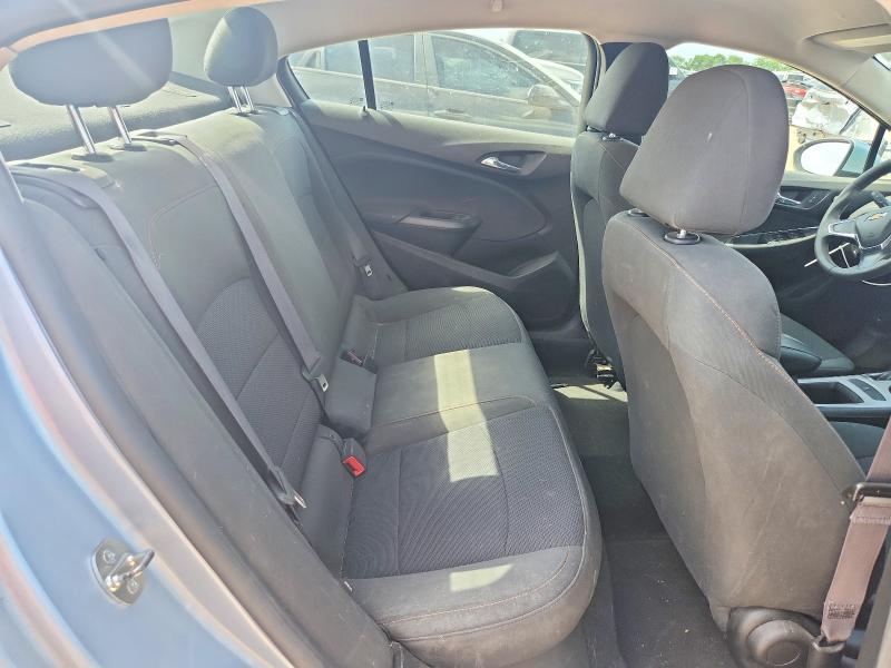 Photo 10 from auction – 2017 CHEVROLET CRUZE with VIN 1G1BC5SM7H7129880