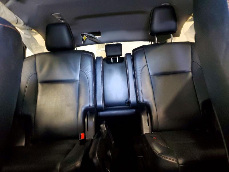 Photo 10 from auction – 2018 TOYOTA HIGHLANDER HYBRID with VIN 5TDDGRFH7JS042744