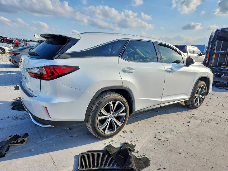 Photo 3 from auction – 2021 LEXUS RX with VIN JTJHZKFA1M2029924