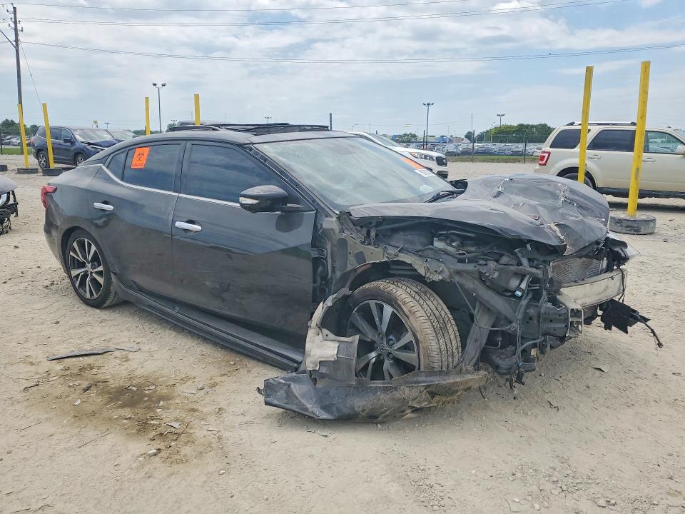 Photo 4 from auction – 2017 NISSAN MAXIMA with VIN 1N4AA6AP8HC435557