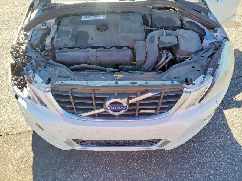 Photo 11 from auction – 2011 VOLVO XC60 with VIN YV4952DL4B2213966