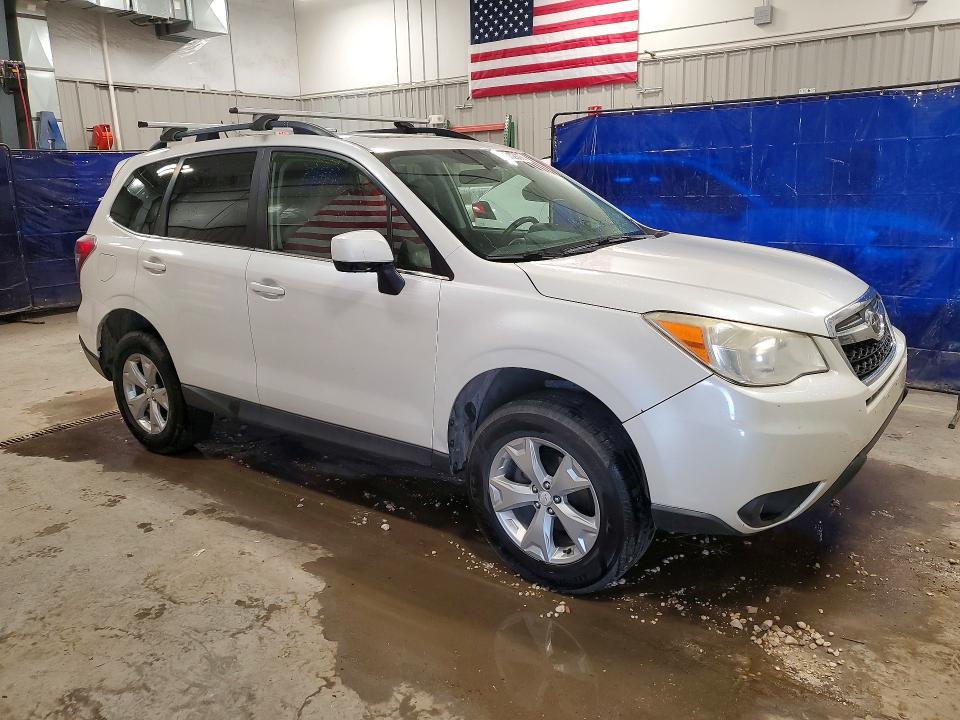Photo 4 from auction – 2014 SUBARU FORESTER with VIN JF2SJAHC7EH457490