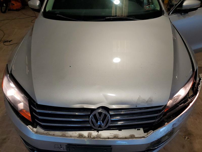 Photo 11 from auction – 2013 VOLKSWAGEN PASSAT with VIN 1VWBP7A38DC104307