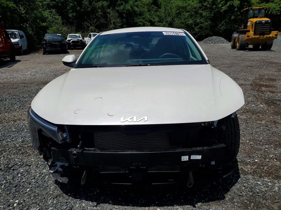 Снимка 5 от търг – 2026 KIA K4 с VIN 3KPFT4DE1TE314816