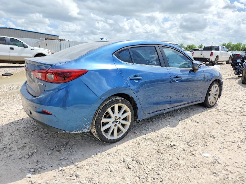 Photo 3 from auction – 2017 MAZDA 3 with VIN JM1BN1W35H1100554