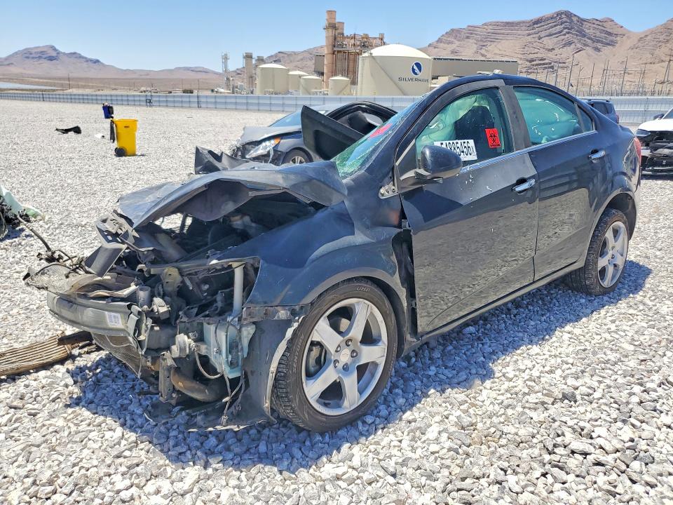 CHEVROLET SONIC 2014 with VIN 1G1JE5SB9E4189385 - Photo from auction