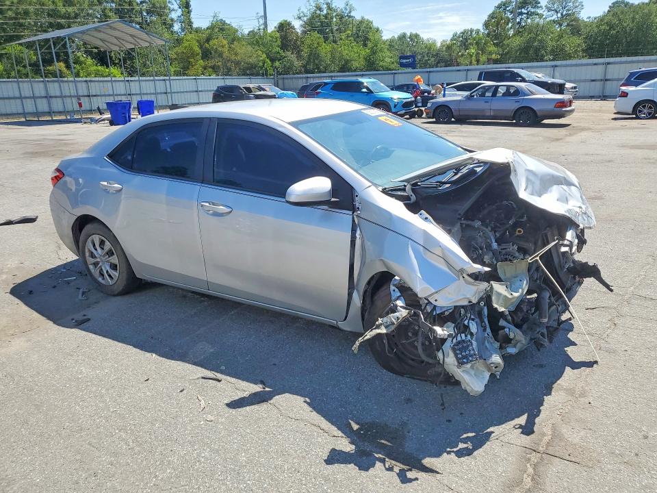 Photo 4 from auction – 2016 TOYOTA COROLLA with VIN 5YFBURHE5GP496592