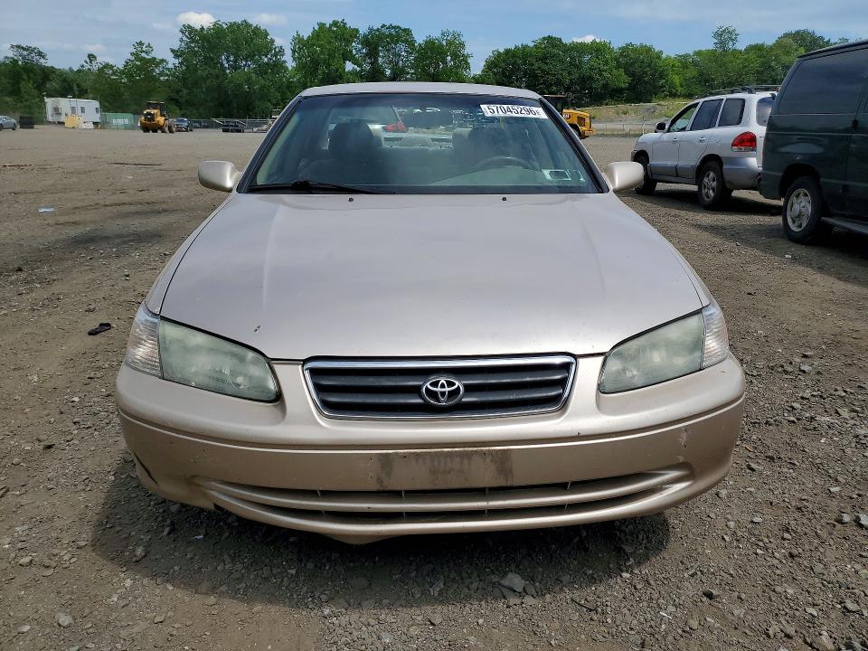 Photo 5 from auction – 2001 TOYOTA CAMRY with VIN 4T1BG22K01U851980