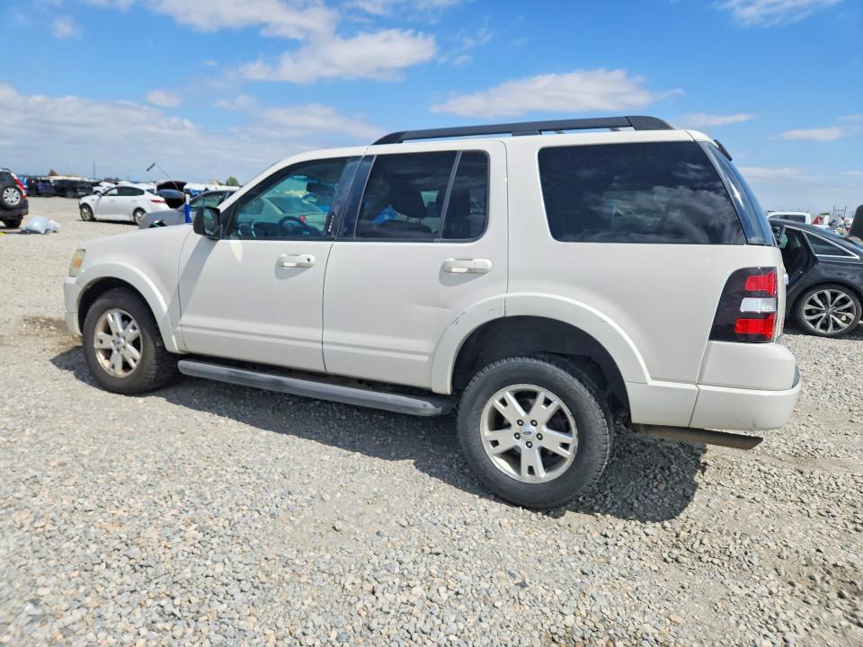 Photo 2 from auction – 2010 FORD EXPLORER with VIN 1FMEU7DE7AUA93677
