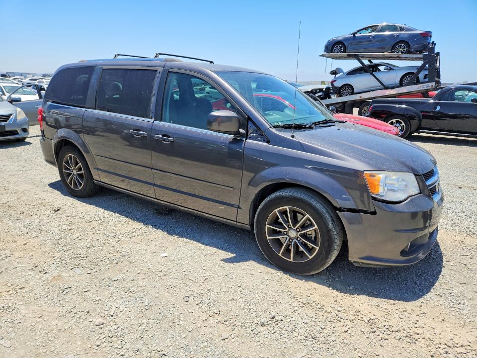 Photo 4 from auction – 2017 DODGE GRAND CARAVAN with VIN 2C4RDGCG0HR581045
