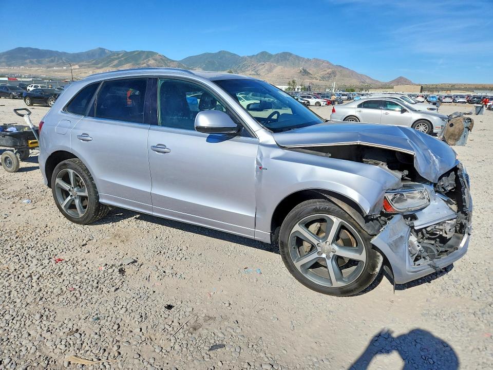 Photo 4 from auction – 2015 AUDI Q5 with VIN WA1DGAFP4FA092881