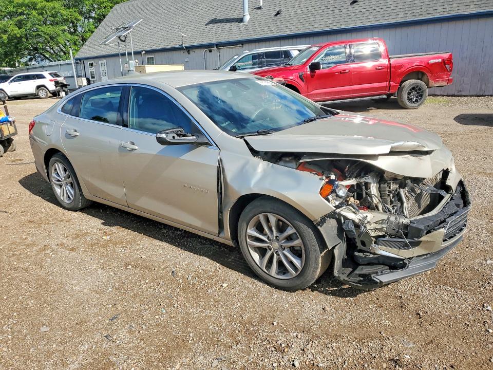Photo 4 from auction – 2016 CHEVROLET MALIBU with VIN 1G1ZE5ST2GF199596