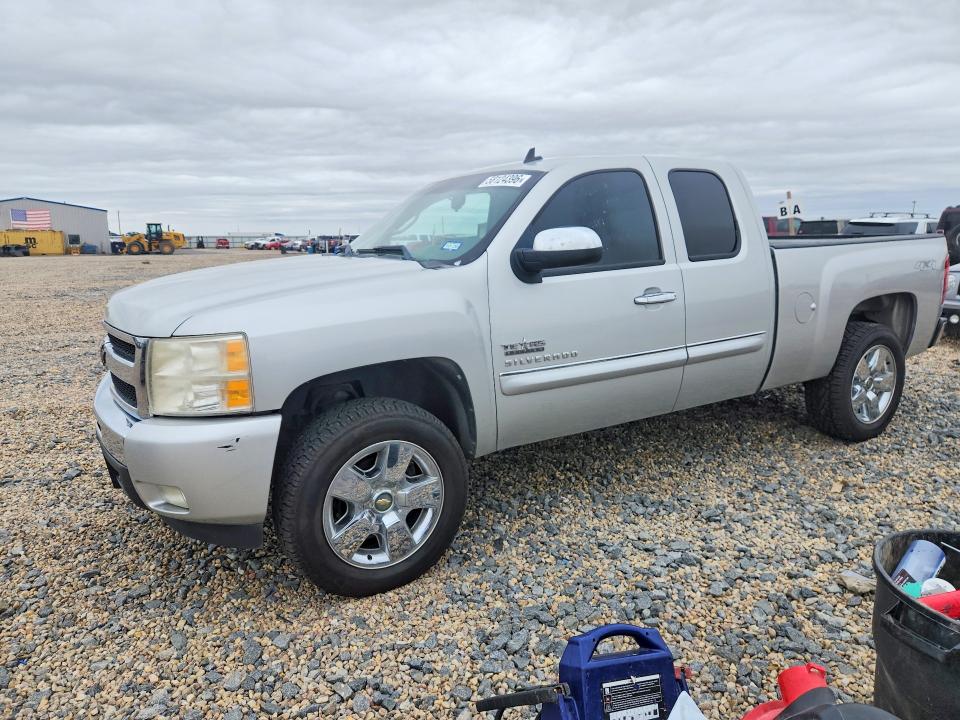 CHEVROLET SILVERADO2 2011 with VIN 1GCRKSE39BZ378364 - Photo from auction