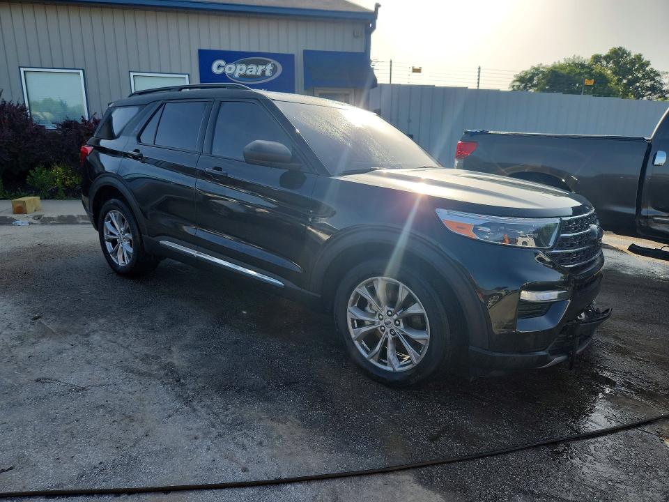 Photo 4 from auction – 2022 FORD EXPLORER with VIN 1FMSK7DH3NGA87768