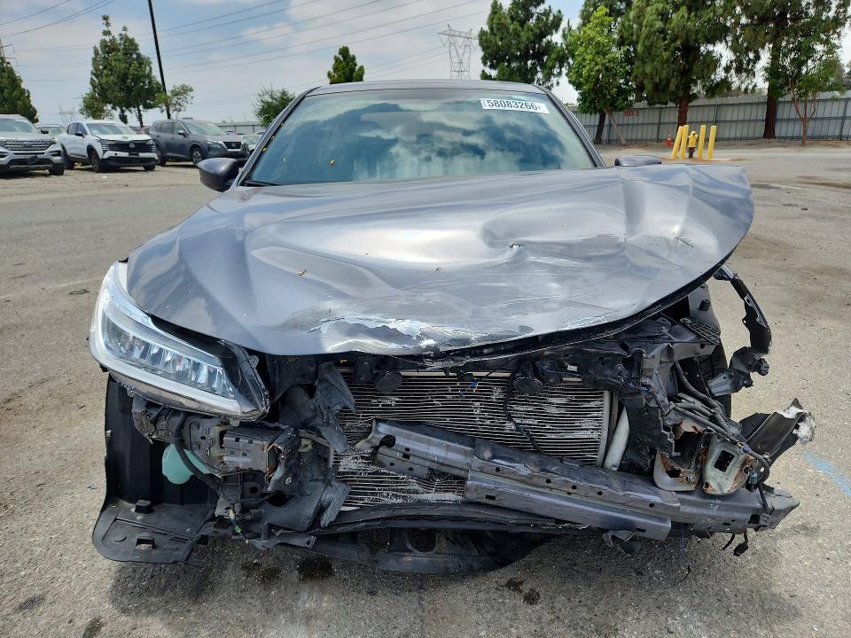Photo 5 from auction – 2016 HONDA ACCORD with VIN 1HGCR2F57GA028238
