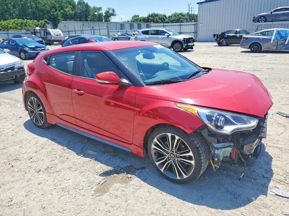 Photo 4 from auction – 2016 HYUNDAI VELOSTER with VIN KMHTC6AE3GU303712