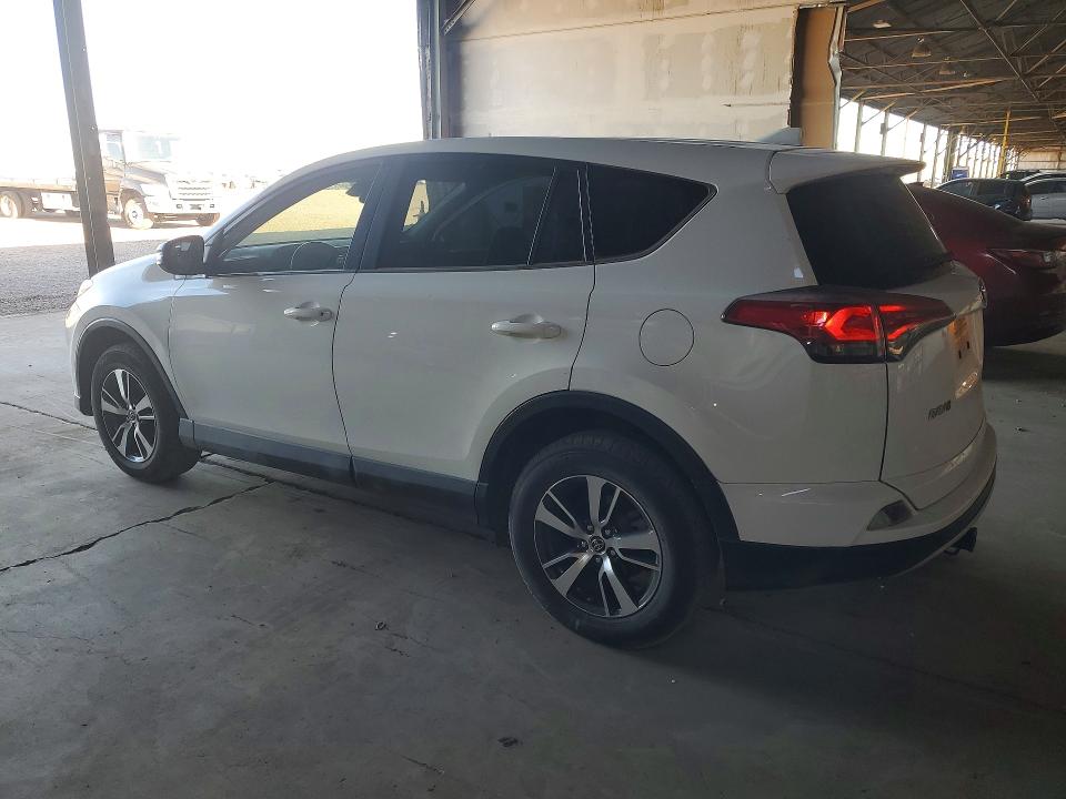 Photo 2 from auction – 2018 TOYOTA RAV4 with VIN JTMWFREV9JJ742930