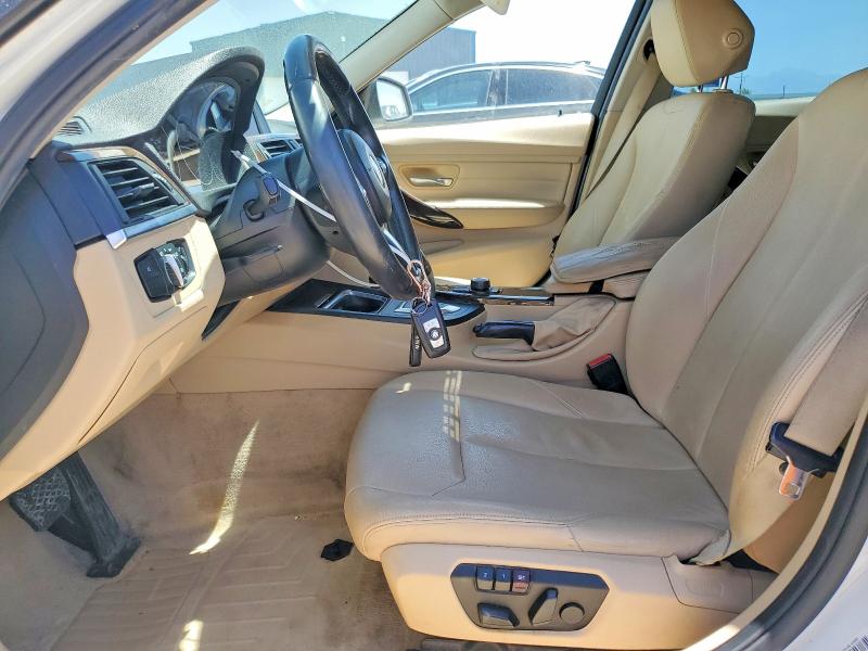 Photo 7 from auction – 2015 BMW 328 with VIN WBA3A5C54FP604999