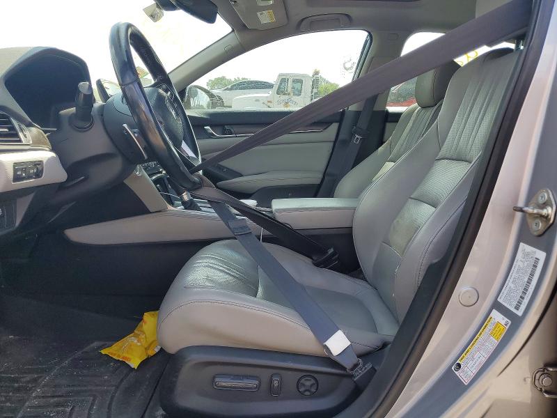 Photo 7 from auction – 2018 HONDA ACCORD with VIN 1HGCV1F97JA069436