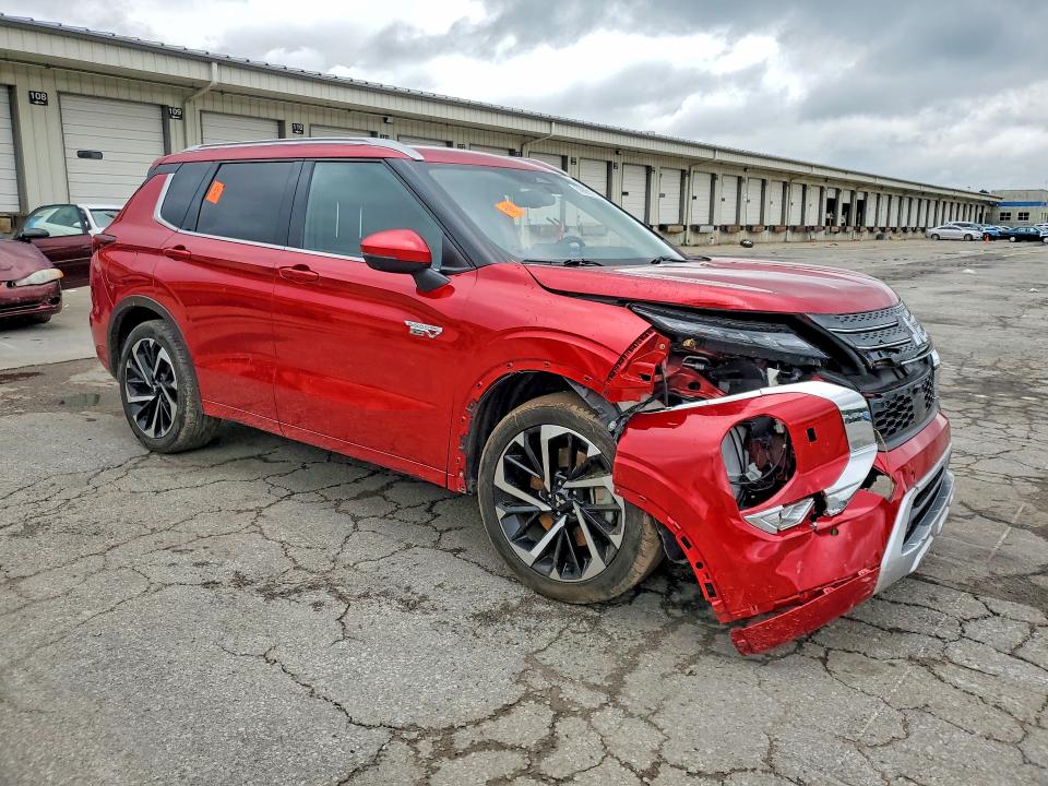 Photo 4 from auction – 2023 MITSUBISHI OUTLANDER with VIN JA4T5VA99PZ062876
