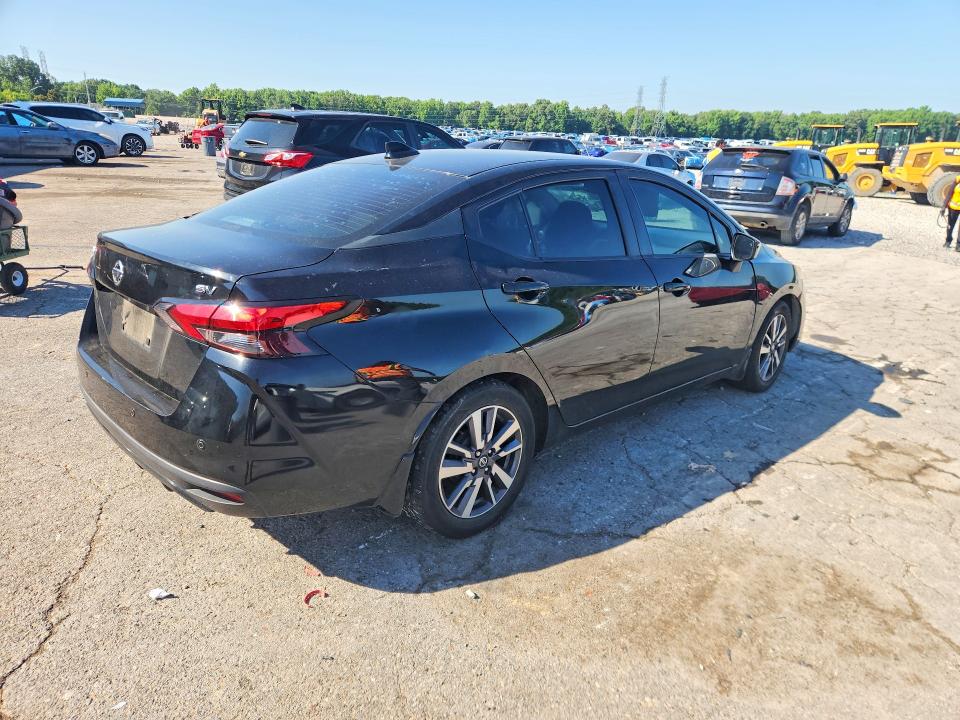 Photo 3 from auction – 2020 NISSAN VERSA with VIN 3N1CN8EV9LL847899