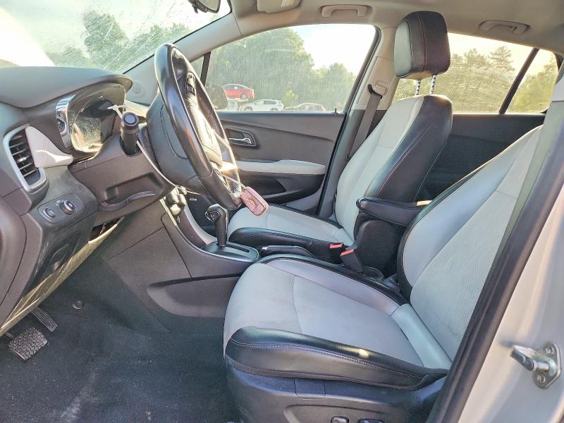 Photo 7 from auction – 2019 CHEVROLET TRAX with VIN 3GNCJLSB7KL205533