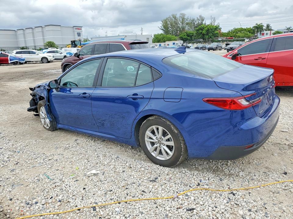 Photo 2 from auction – 2025 TOYOTA CAMRY with VIN 4T1DAACK5SU094675