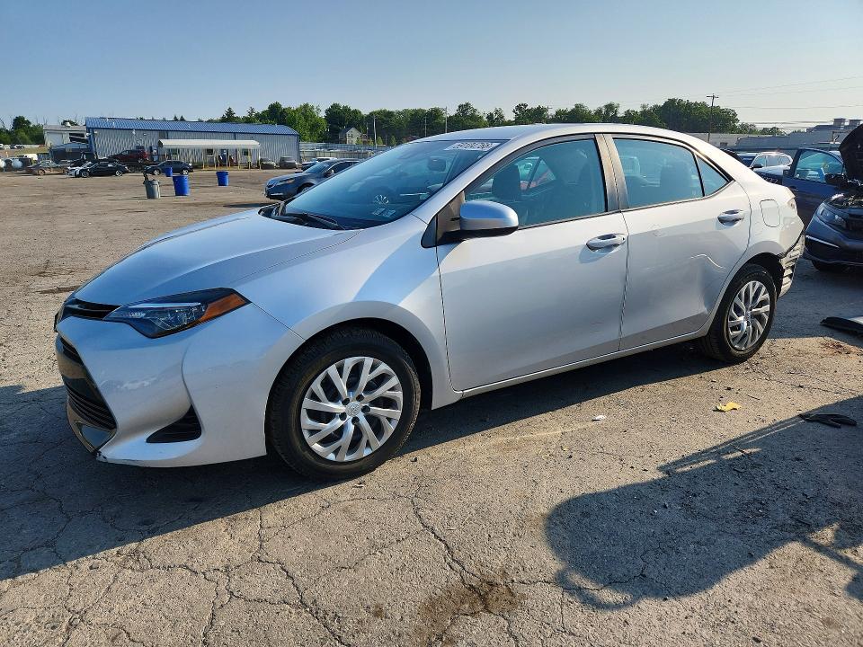 TOYOTA COROLLA 2019 with VIN 2T1BURHE4KC194428 - Photo from auction