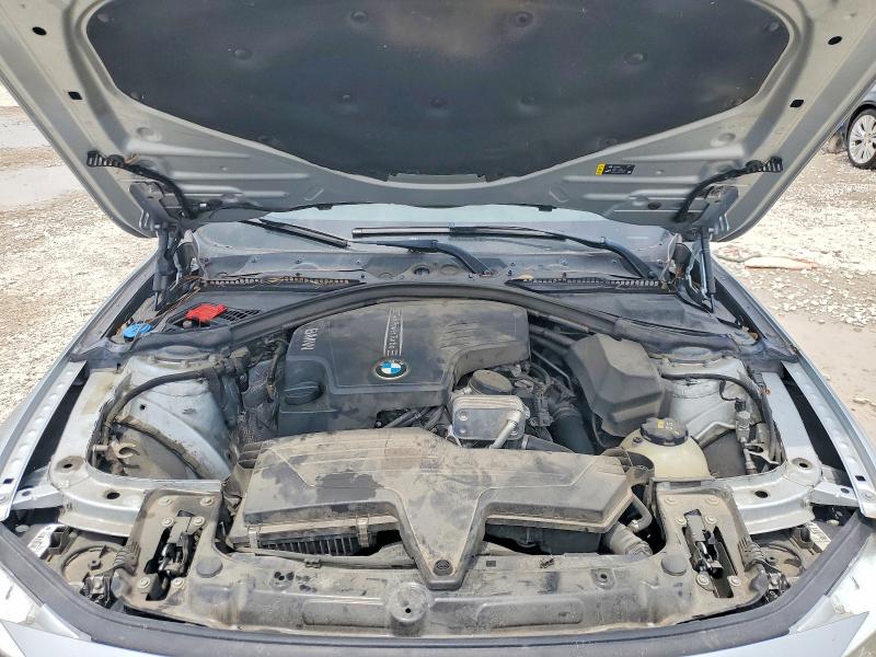 Photo 11 from auction – 2017 BMW 320 with VIN WBA8E1G38HNU17761