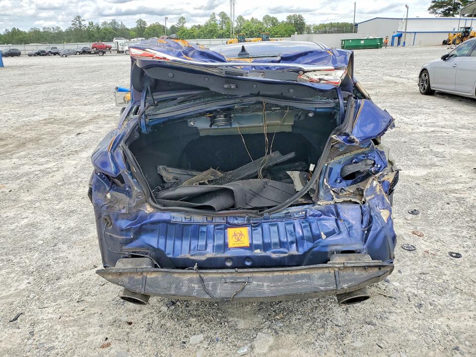 Photo 6 from auction – 2011 HYUNDAI SONATA with VIN 5NPEC4AC3BH034288