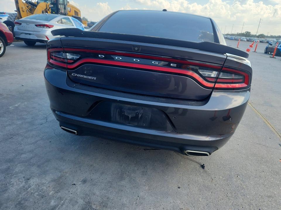 Photo 6 from auction – 2019 DODGE CHARGER with VIN 2C3CDXBG4KH711420
