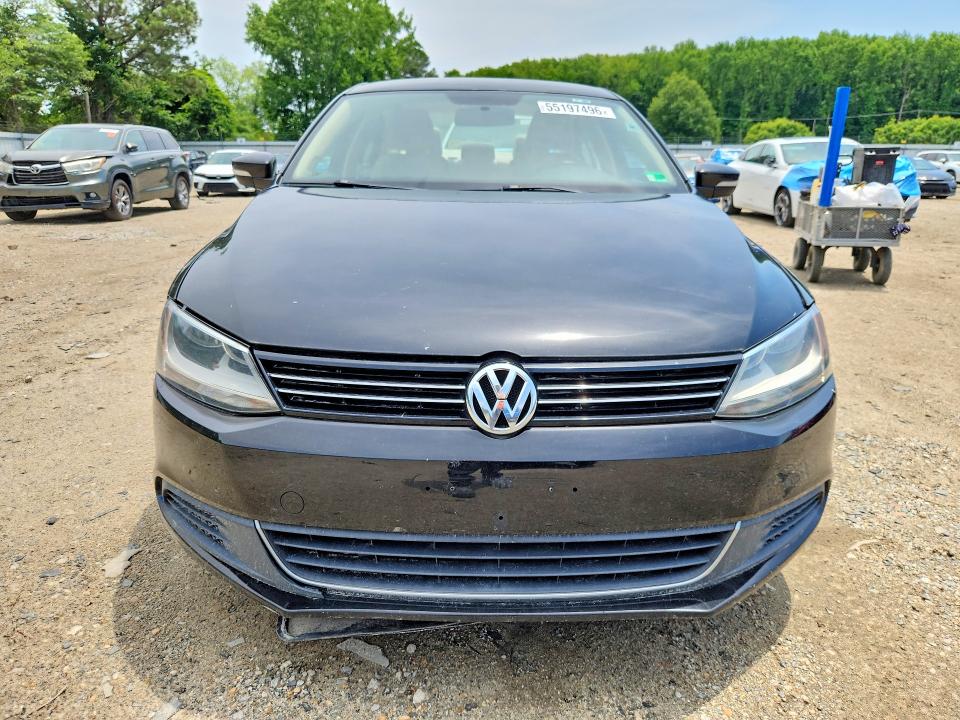 Photo 5 from auction – 2014 VOLKSWAGEN JETTA with VIN 3VWD17AJ2EM411335