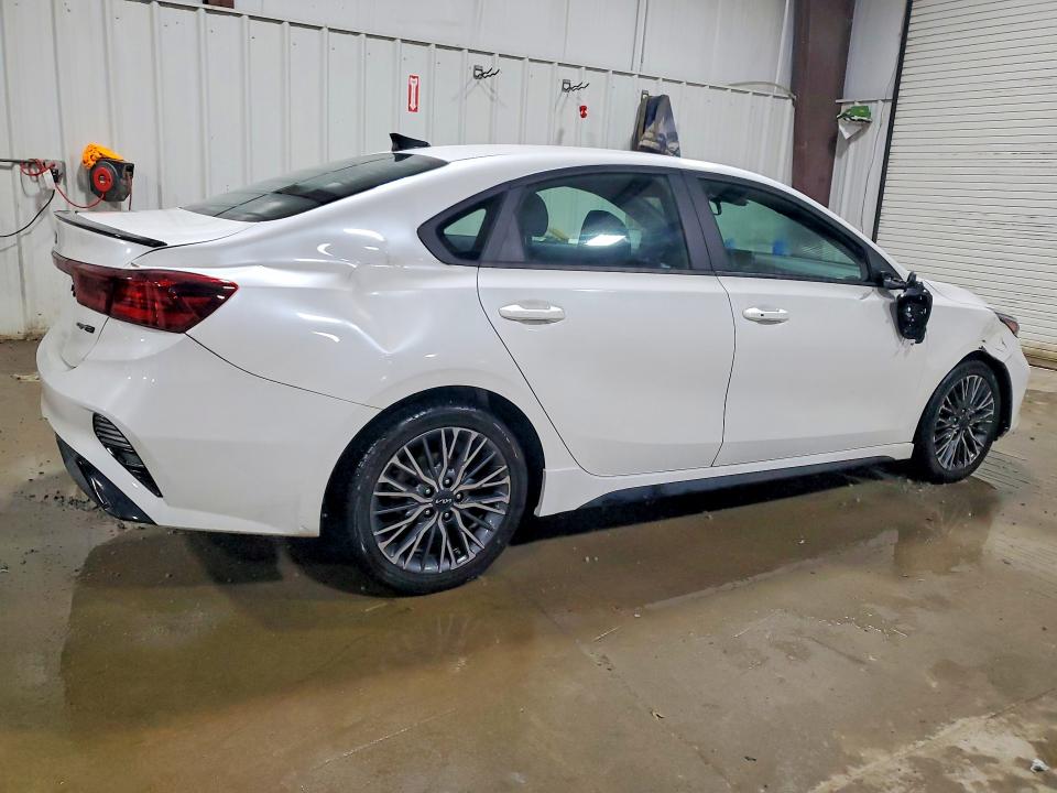 Photo 3 from auction – 2023 KIA FORTE with VIN 3KPF54AD1PE674292