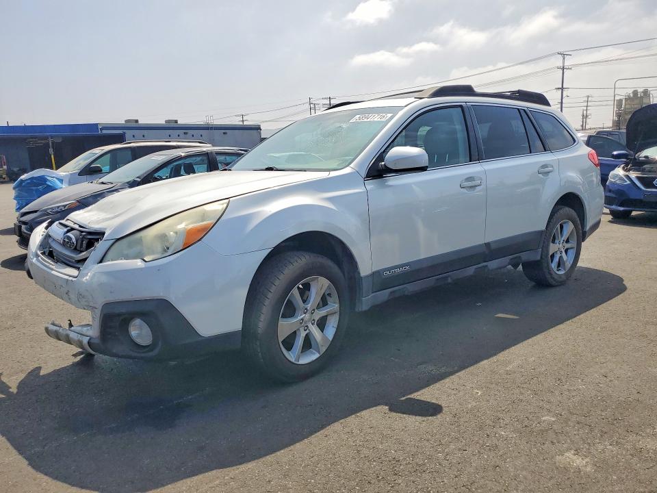 SUBARU OUTBACK 2013 with VIN 4S4BRBKC9D3313601 - Photo from auction