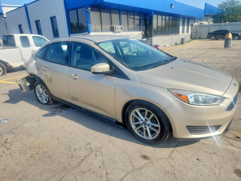Photo 4 from auction – 2017 FORD FOCUS with VIN 1FADP3F2XHL307442