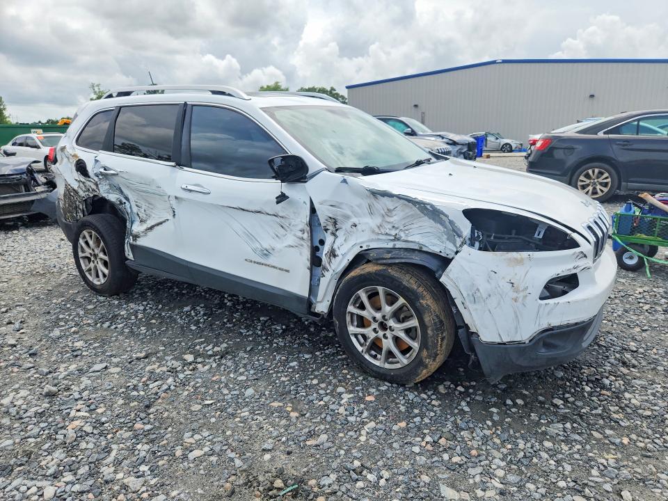 Photo 4 from auction – 2017 JEEP CHEROKEE with VIN 1C4PJLCB1HD223355
