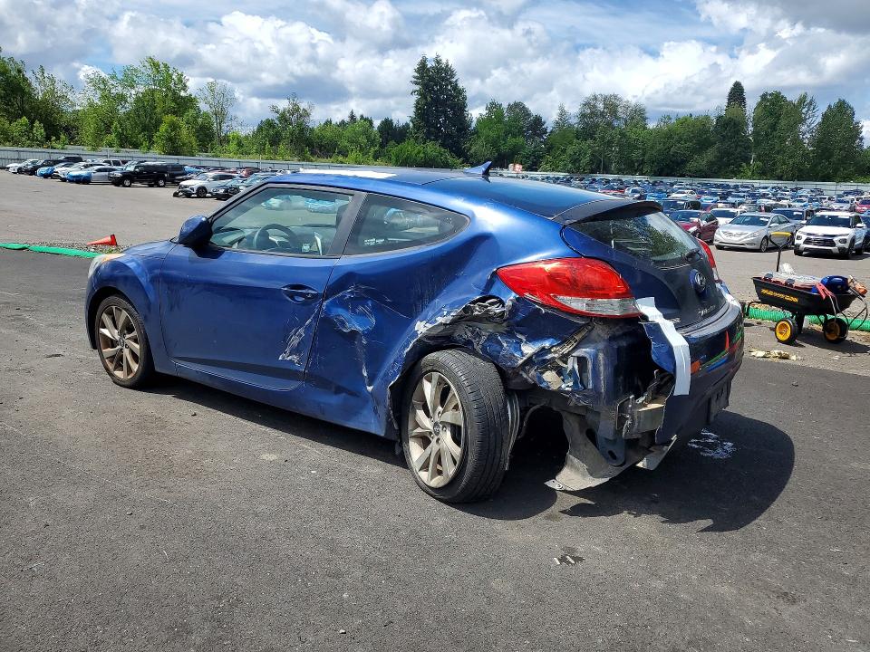 Photo 2 from auction – 2016 HYUNDAI VELOSTER with VIN KMHTC6AD4GU274325