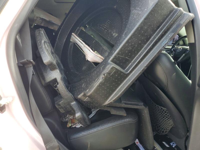 Photo 11 from auction – 2015 CADILLAC SRX with VIN 3GYFNBE31FS602685
