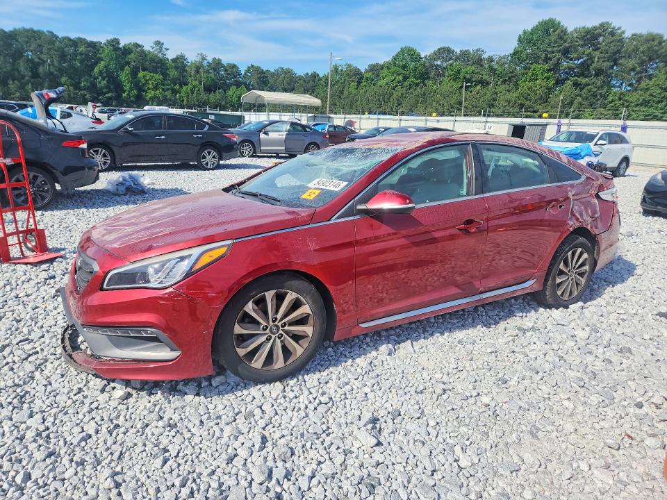 HYUNDAI SONATA 2015 with VIN 5NPE34AF4FH093334 - Photo from auction