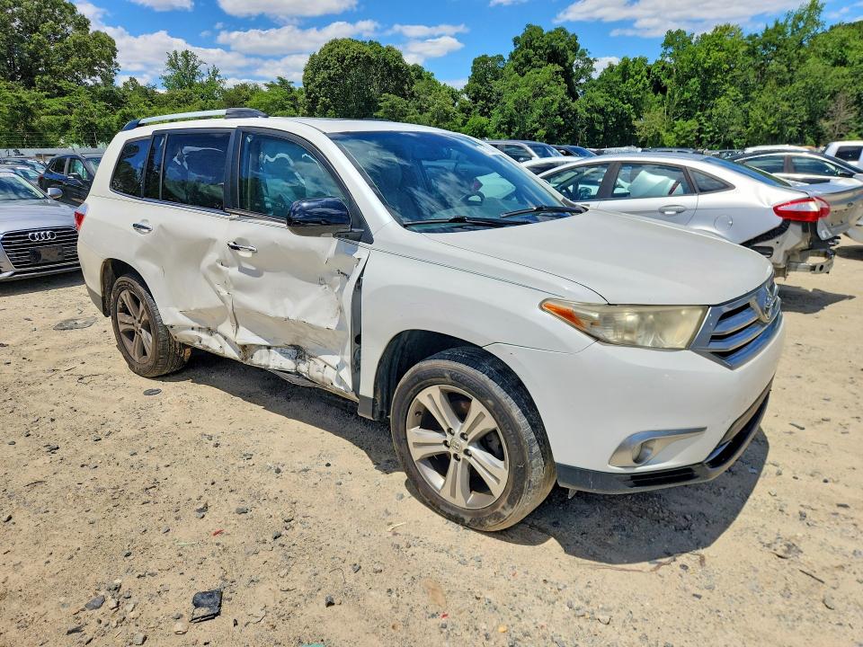 Photo 4 from auction – 2012 TOYOTA HIGHLANDER with VIN 5TDYK3EH5CS080863