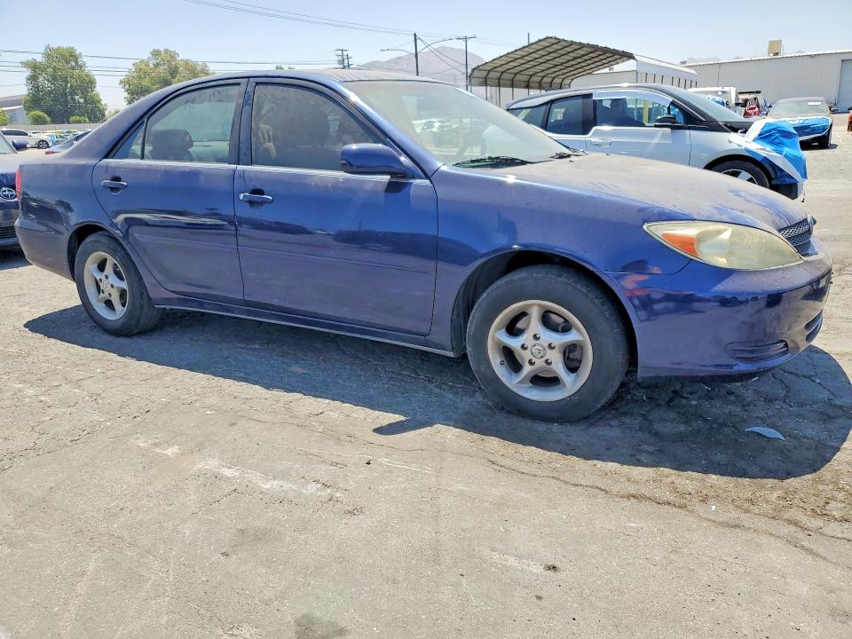 Photo 4 from auction – 2003 TOYOTA CAMRY with VIN JTDBE32K630166487