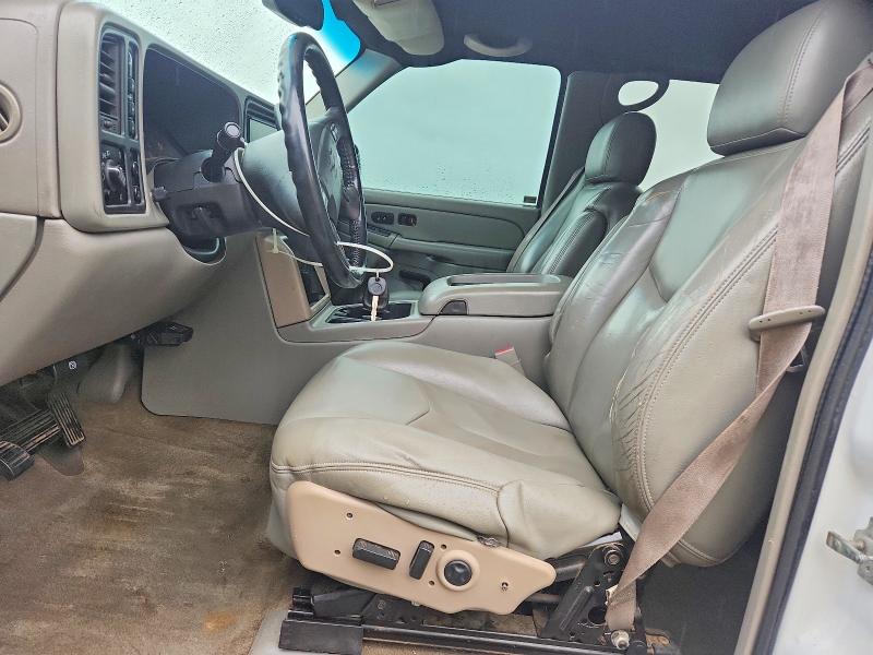 Photo 7 from auction – 2005 CHEVROLET SILVERADO with VIN 1GCHK23255F876900