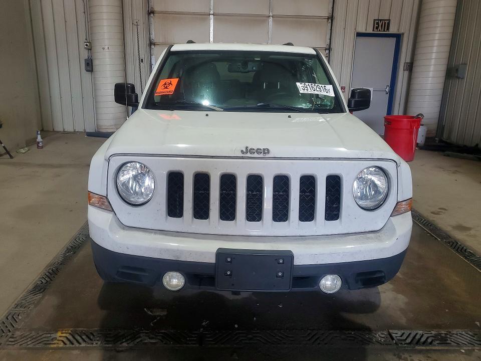 Photo 5 from auction – 2016 JEEP PATRIOT with VIN 1C4NJPBA5GD811801