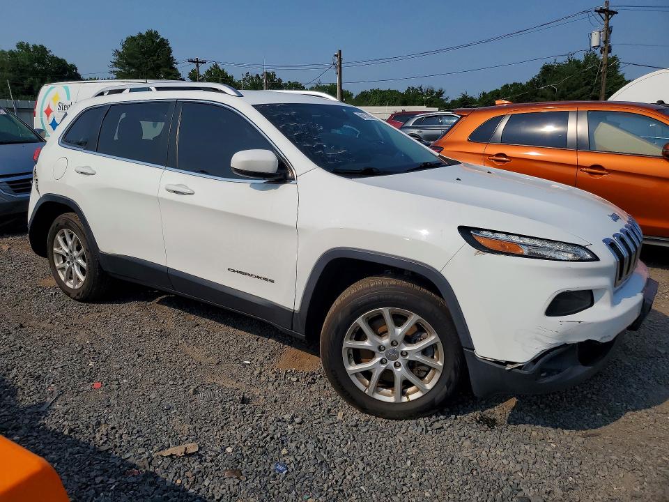 Photo 4 from auction – 2016 JEEP CHEROKEE with VIN 1C4PJLCS5GW296991