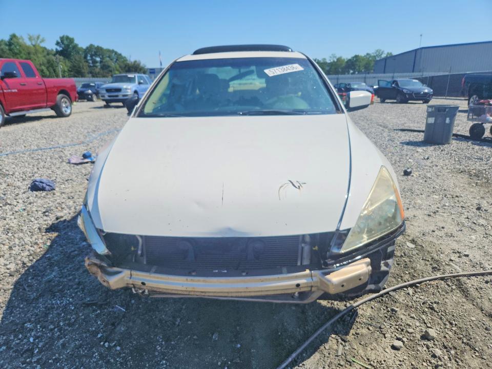 Photo 5 from auction – 2005 HONDA ACCORD with VIN 1HGCM56845A044730