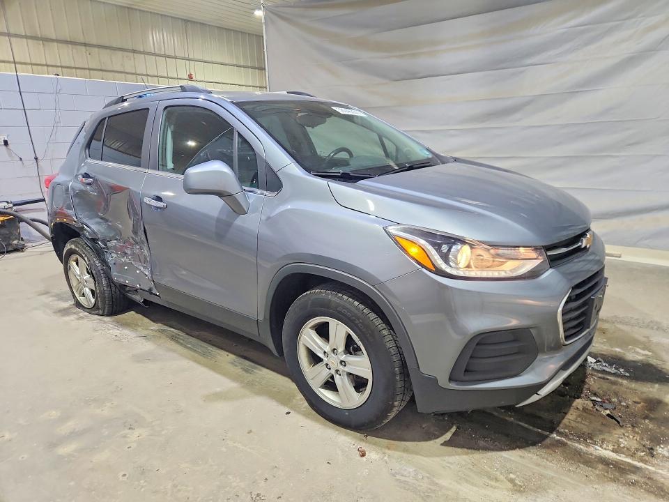 Photo 4 from auction – 2019 CHEVROLET TRAX with VIN KL7CJPSB4KB896194